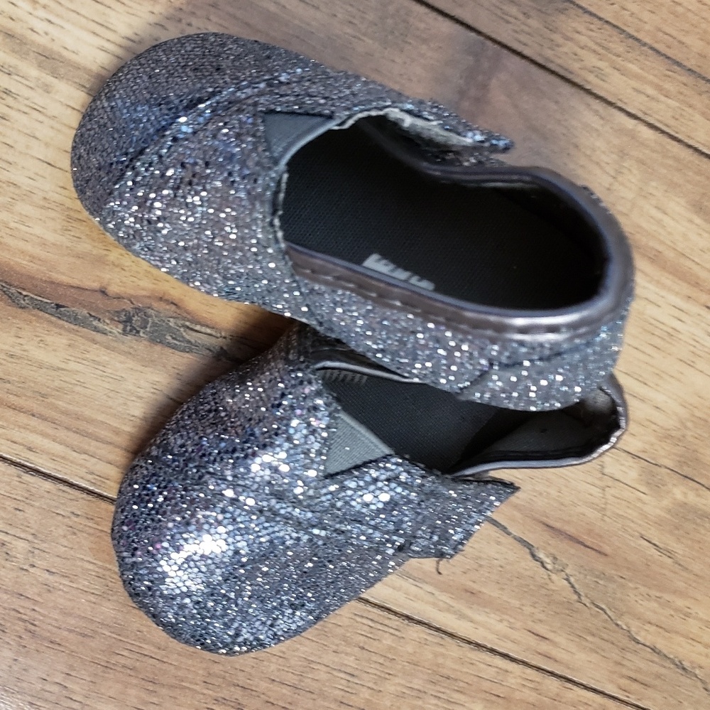 Silver Glitter Baby Slippers!!